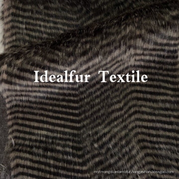 Pressing Herringbone Pattern Short Synthetic Fur